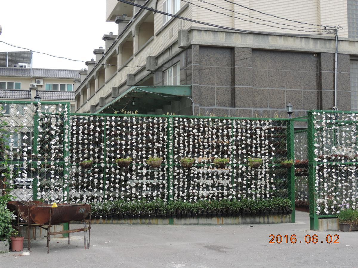 Queen'S Hotel Erlin Exterior foto